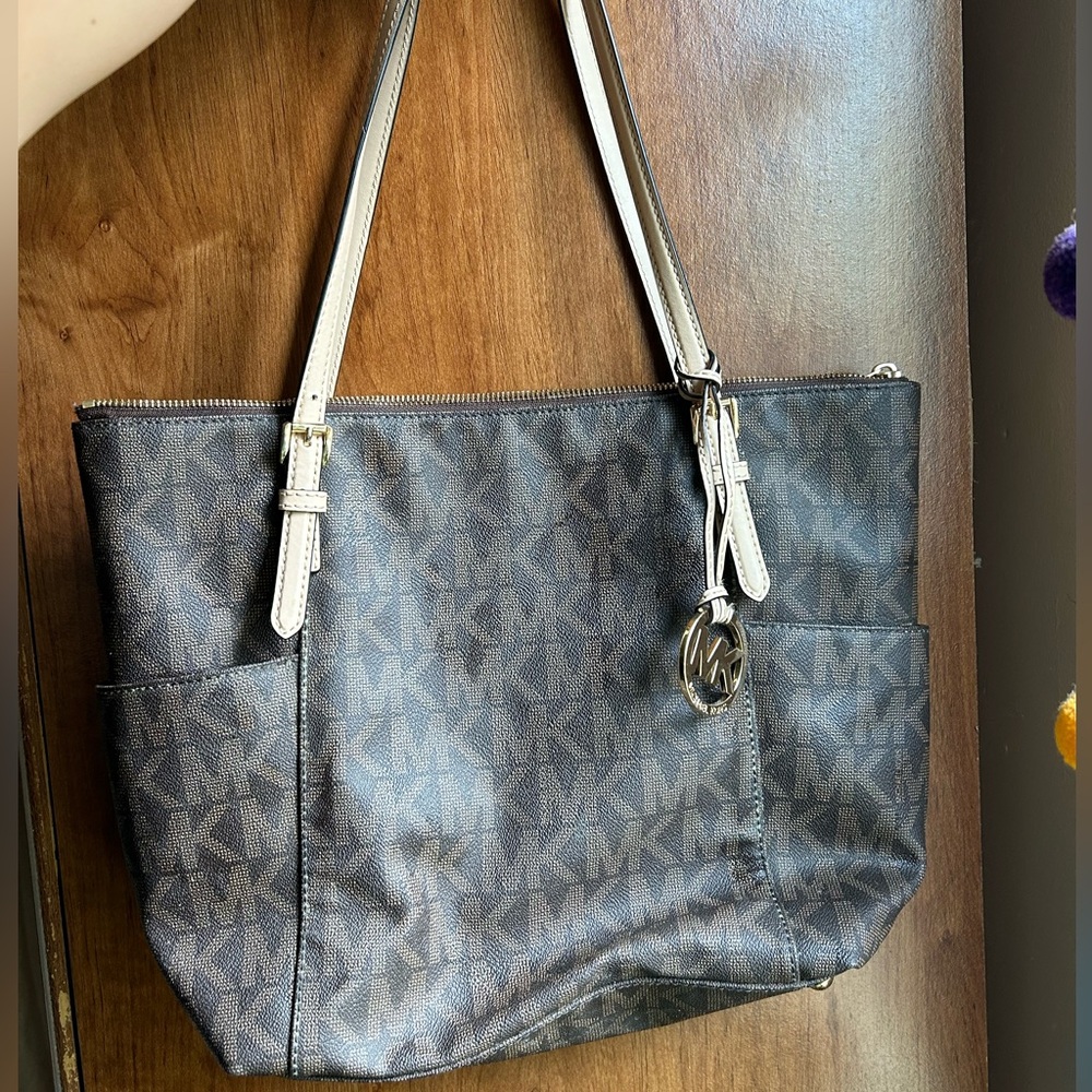 Michael Kors logo tote